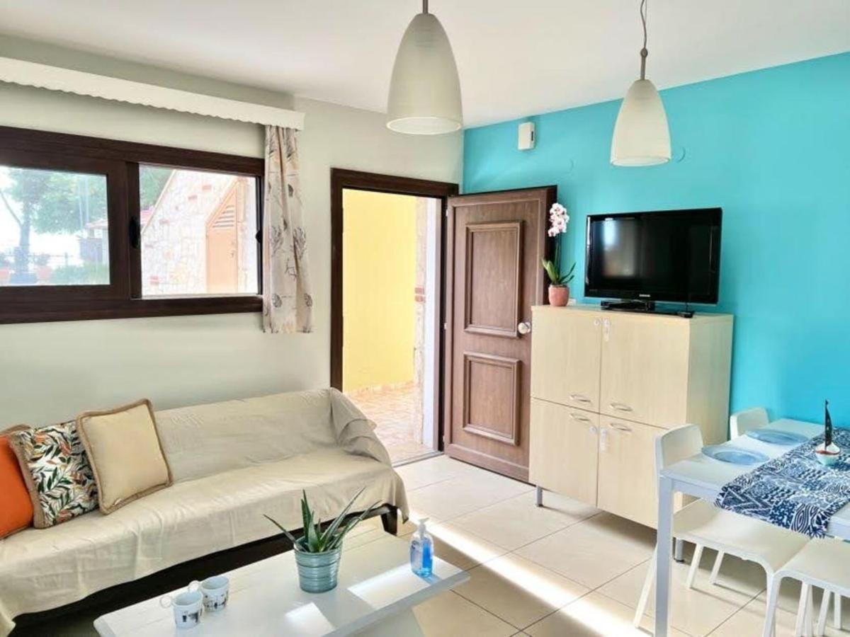 Sermilie Beach Houses Psakoudia Bagian luar foto
